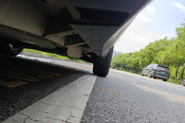 Used Cadillac XT5 2023 2.0T Two-Wheel-Drive Fashion Edition Chassis Front Left