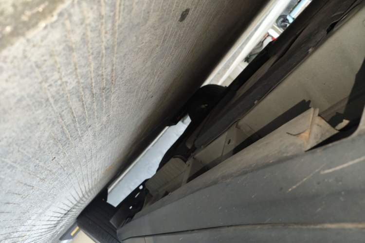 Used Cadillac XT5 2023 2.0T Two-Wheel-Drive Fashion Edition Chassis Front Left