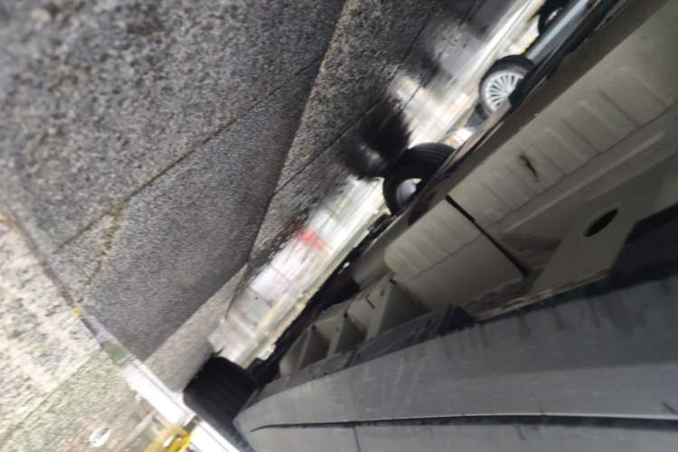 Used Cadillac XT5 2023 2.0T Four-Wheel Drive Prestige Version (Ultimate Edition) Chassis Rear Right