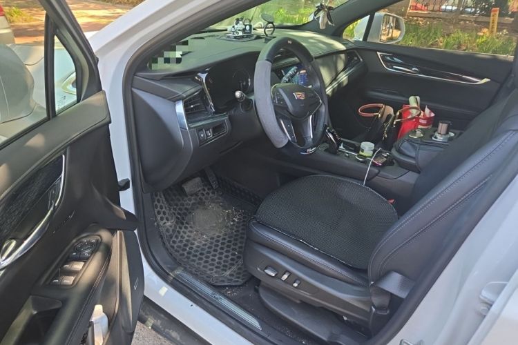 Used Cadillac XT5 2023 2.0T Two-Wheel-Drive Fashion Edition Driver Seat
