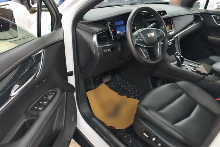 Used Cadillac XT5 2023 2.0T Two-Wheel-Drive Fashion Edition Driver Seat