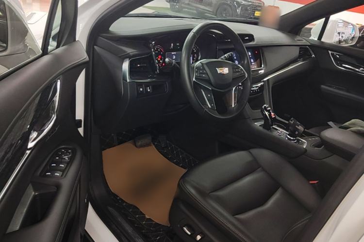 Used Cadillac XT5 2023 2.0T Two-Wheel-Drive Fashion Edition Driver Seat