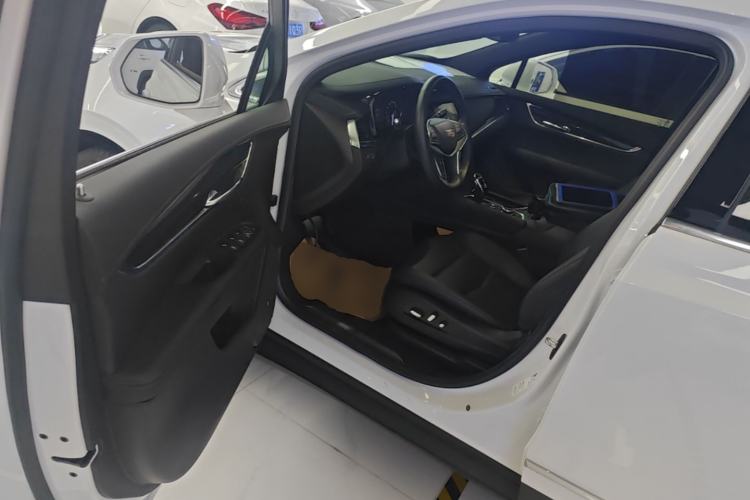 Used Cadillac XT5 2023 2.0T Two-Wheel-Drive Fashion Edition Driver Seat