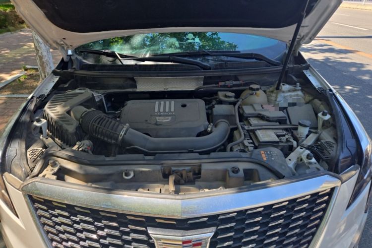 Used Cadillac XT5 2023 2.0T Two-Wheel-Drive Fashion Edition Engine Bay