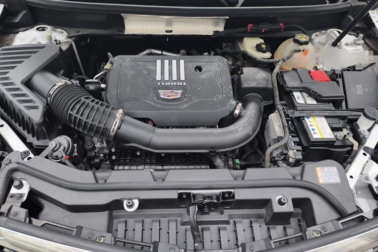 Used Cadillac XT5 2023 2.0T Two-Wheel-Drive Fashion Edition Engine Bay