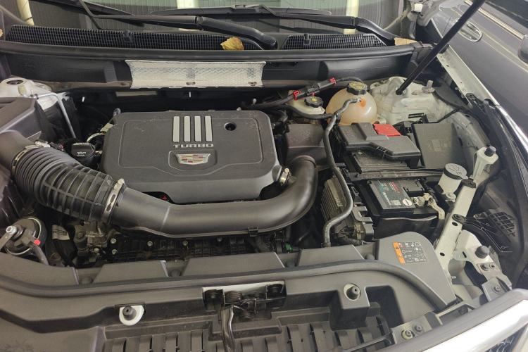 Used Cadillac XT5 2023 2.0T Four-Wheel Drive Prestige Version (Ultimate Edition) Engine Bay