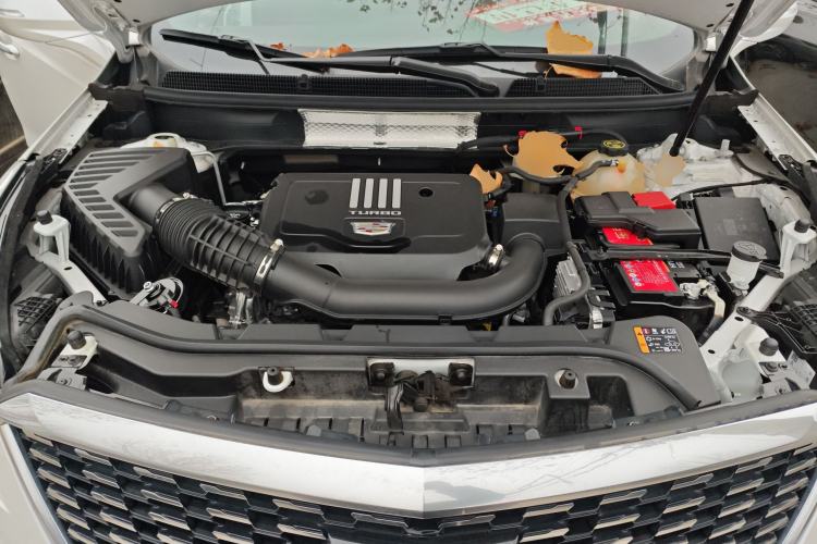 Used Cadillac XT5 2023 2.0T Two-Wheel-Drive Fashion Edition Engine Bay
