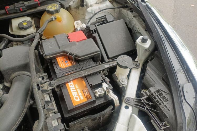 Used Cadillac XT5 2023 2.0T Two-Wheel-Drive Fashion Edition Engine Bay Left
