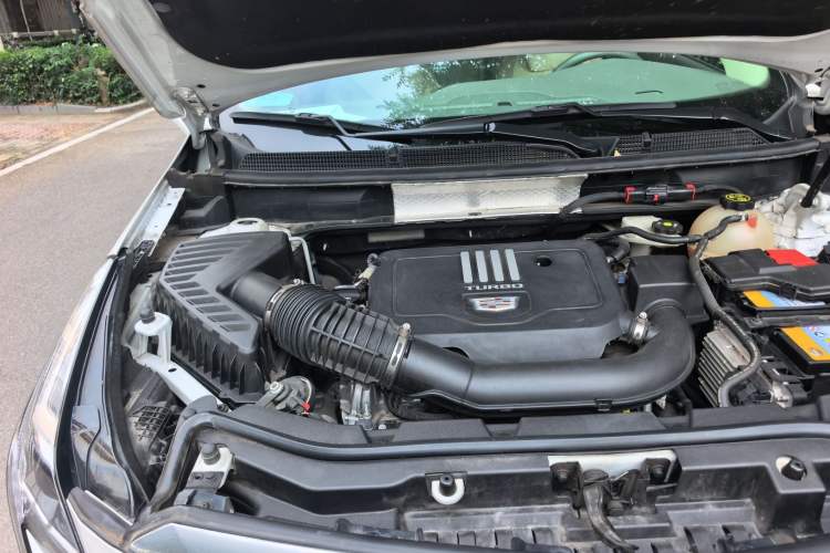 Used Cadillac XT5 2023 2.0T Two-Wheel-Drive Fashion Edition Engine Bay Right