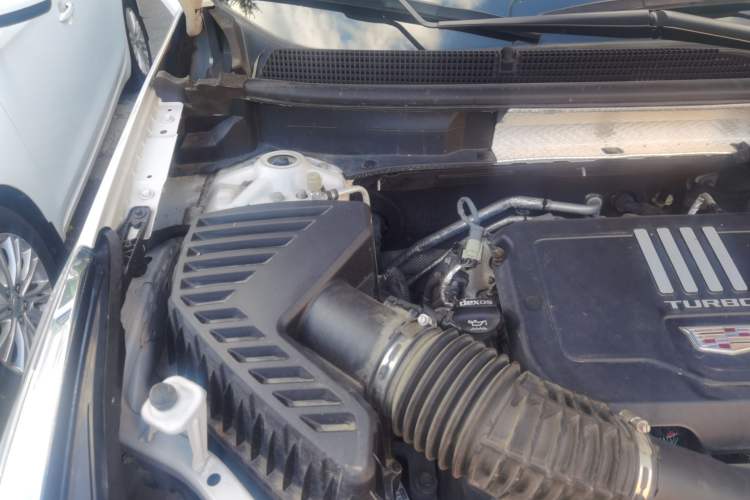 Used Cadillac XT5 2023 2.0T Two-Wheel-Drive Fashion Edition Engine Bay Right