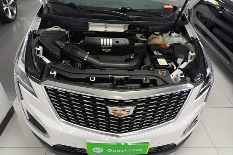 Used Cadillac XT5 2023 2.0T Two-Wheel-Drive Fashion Edition Engine Bay