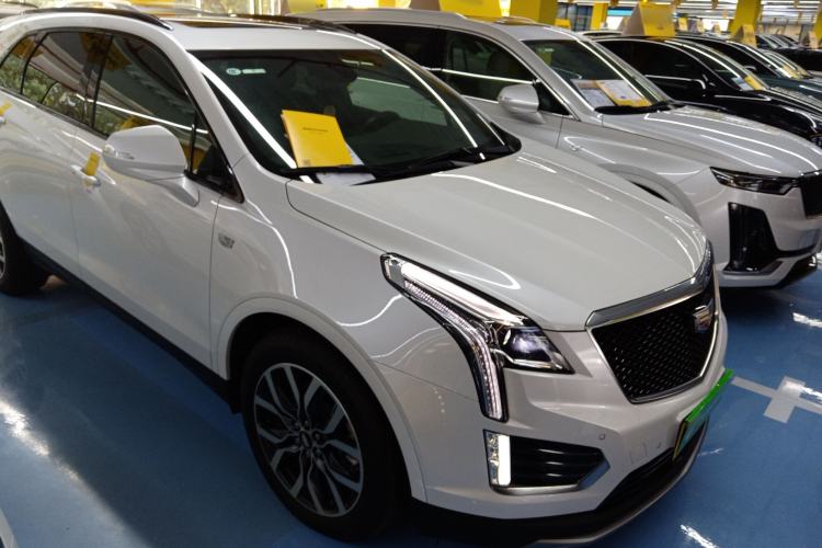 Used Cadillac XT5 2023 2.0T Four-Wheel Drive Prestige Version (Ultimate Edition) Exterior 2