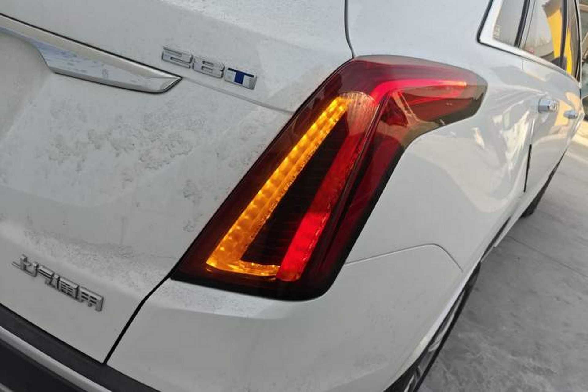 Used Cadillac XT5 2023 2.0T Two-Wheel-Drive Fashion Edition Exterior 3