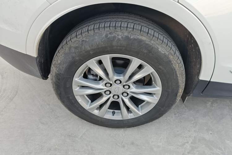 Used Cadillac XT5 2023 2.0T Two-Wheel-Drive Fashion Edition Exterior 5