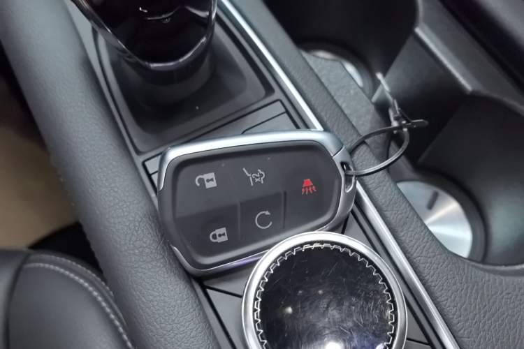Used Cadillac XT5 2023 2.0T Two-Wheel-Drive Fashion Edition Interior 1