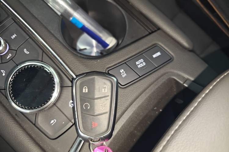 Used Cadillac XT5 2023 2.0T Four-Wheel Drive Prestige Version (Ultimate Edition) Interior 1