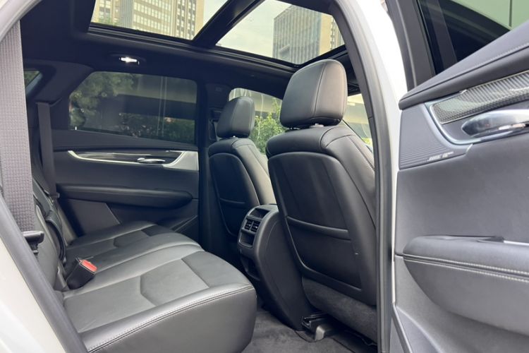 Used Cadillac XT5 2023 2.0T Four-Wheel Drive Prestige Version (Ultimate Edition) Interior 7