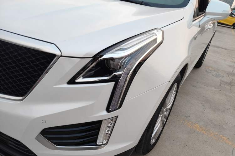 Used Cadillac XT5 2023 2.0T Four-Wheel Drive Prestige Version (Ultimate Edition) Left Front Headlight