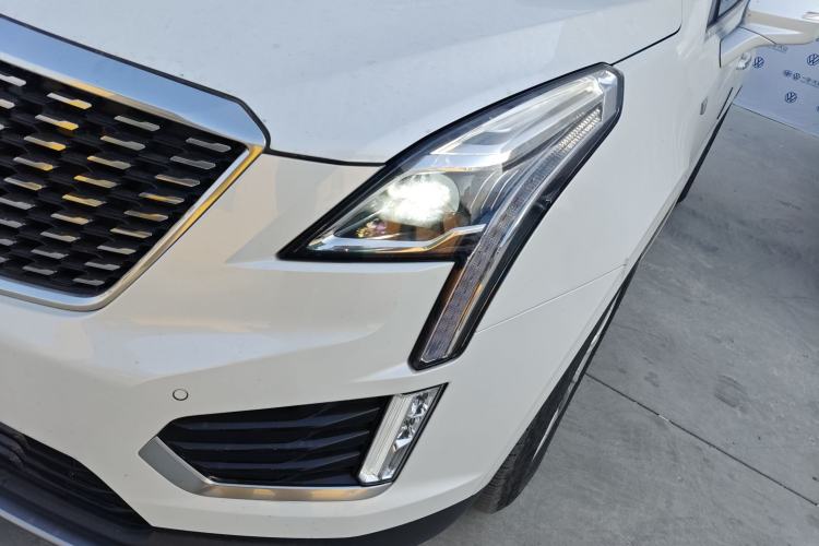 Used Cadillac XT5 2023 2.0T Two-Wheel-Drive Fashion Edition Left Front Headlight