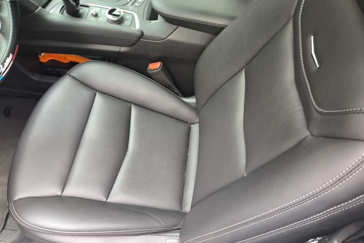 Used Cadillac XT5 2023 2.0T Two-Wheel-Drive Fashion Edition Left Front Seat