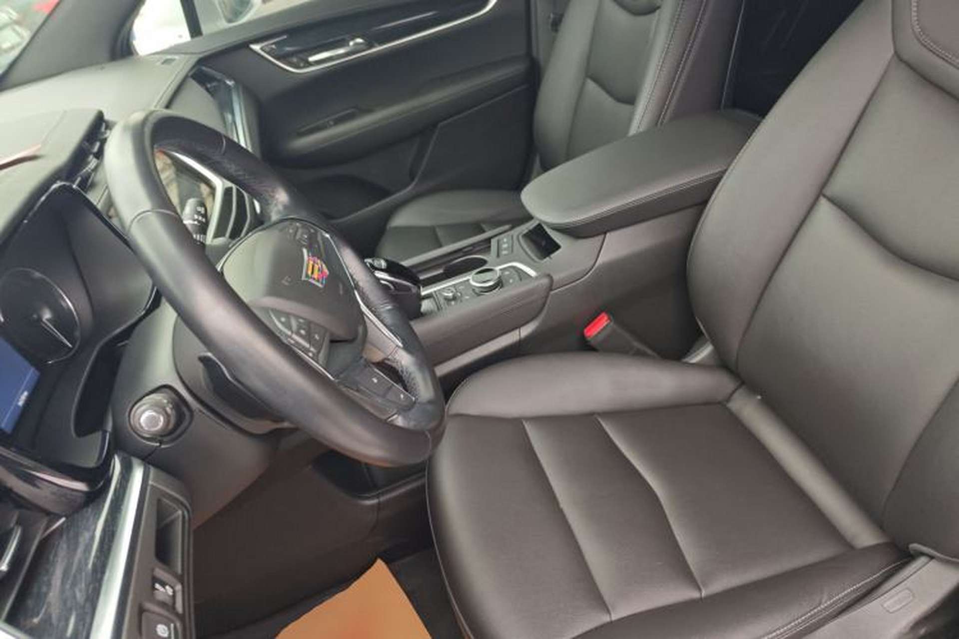 Used Cadillac XT5 2023 2.0T Two-Wheel-Drive Fashion Edition Left Front Seat