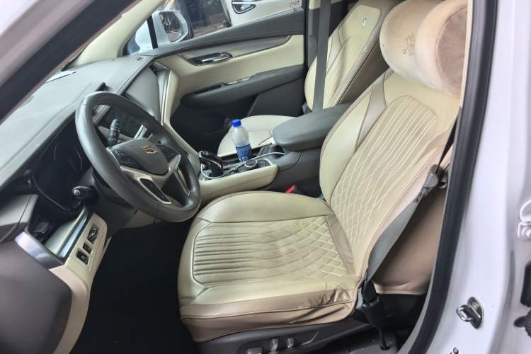 Used Cadillac XT5 2023 2.0T Two-Wheel-Drive Fashion Edition Left Front Seat
