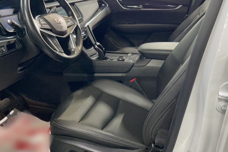 Used Cadillac XT5 2023 2.0T Two-Wheel-Drive Fashion Edition Left Front Seat