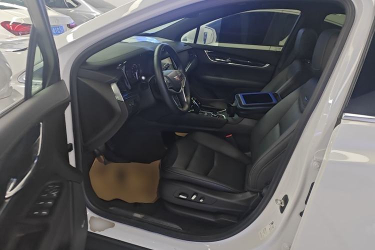 Used Cadillac XT5 2023 2.0T Two-Wheel-Drive Fashion Edition Left Front Seat