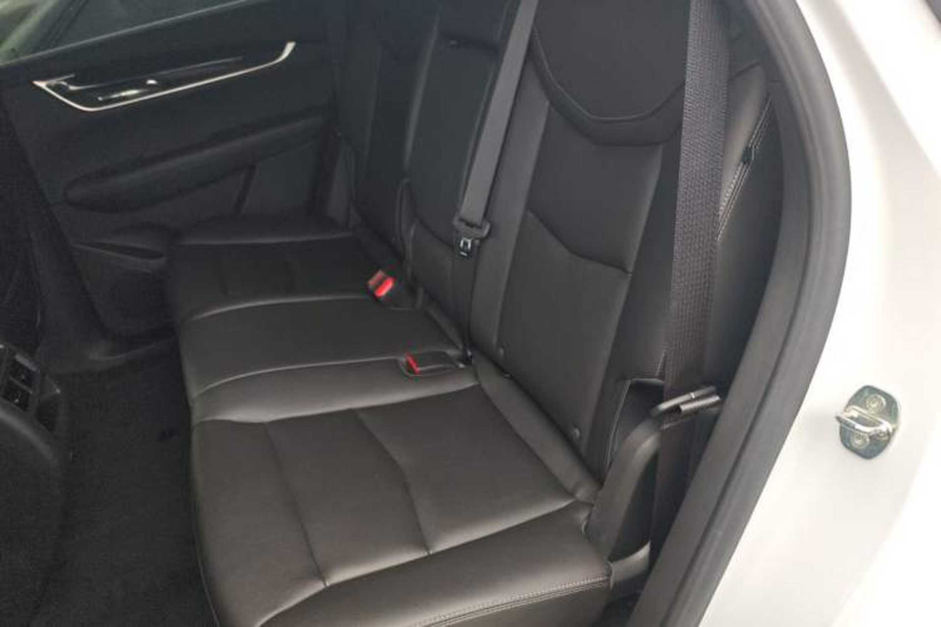 Used Cadillac XT5 2023 2.0T Two-Wheel-Drive Fashion Edition Left Rear Seat