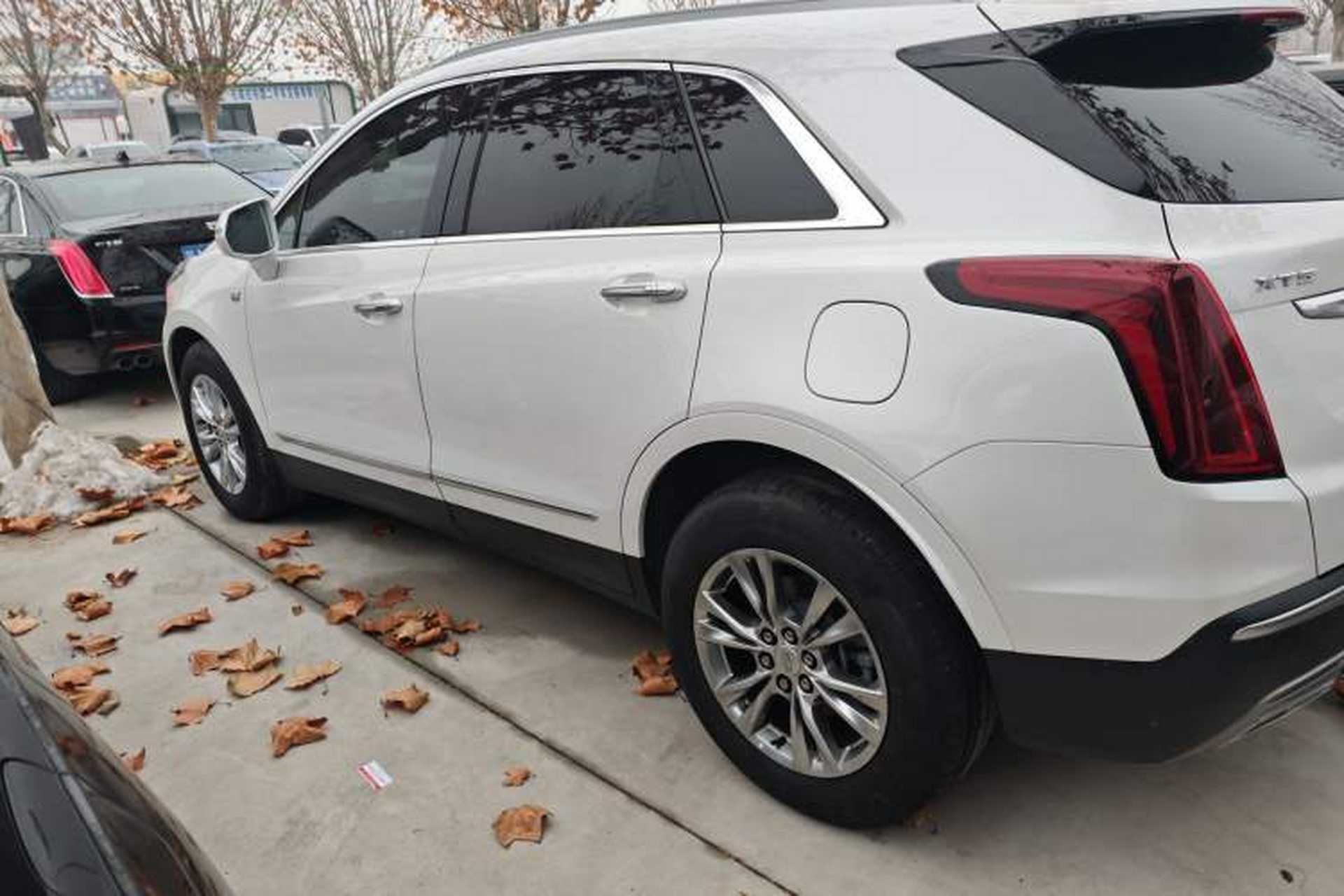 Used Cadillac XT5 2023 2.0T Two-Wheel-Drive Fashion Edition Left Side