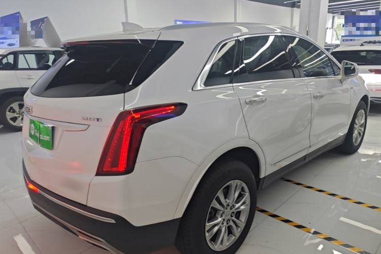 Used Cadillac XT5 2023 2.0T Two-Wheel-Drive Fashion Edition Rear Right 45 Deg