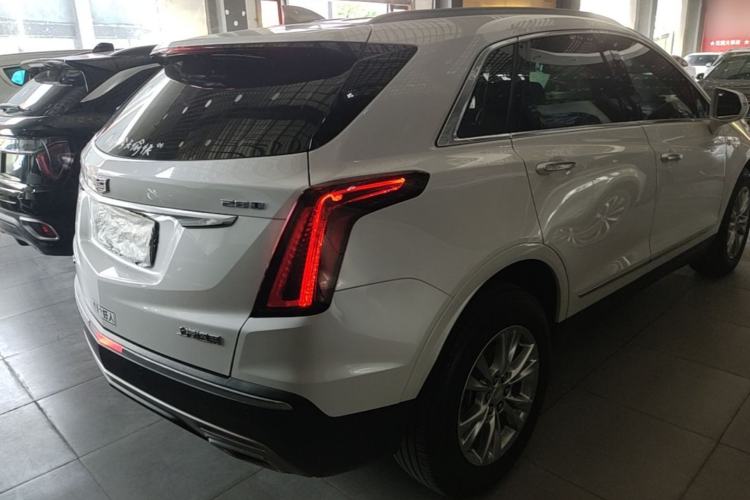 Used Cadillac XT5 2023 2.0T Two-Wheel-Drive Fashion Edition Rear Right 45 Deg