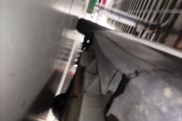 Used Cadillac XT5 2023 2.0T Two-Wheel-Drive Fashion Edition Right Side Sill