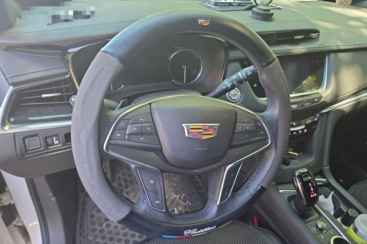 Used Cadillac XT5 2023 2.0T Two-Wheel-Drive Fashion Edition Steering Wheel