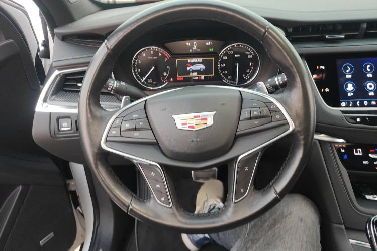 Used Cadillac XT5 2023 2.0T Four-Wheel Drive Prestige Version (Ultimate Edition) Steering Wheel