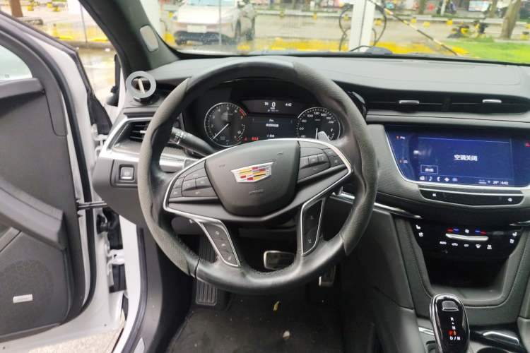 Used Cadillac XT5 2023 2.0T Four-Wheel Drive Prestige Version (Ultimate Edition) Steering Wheel
