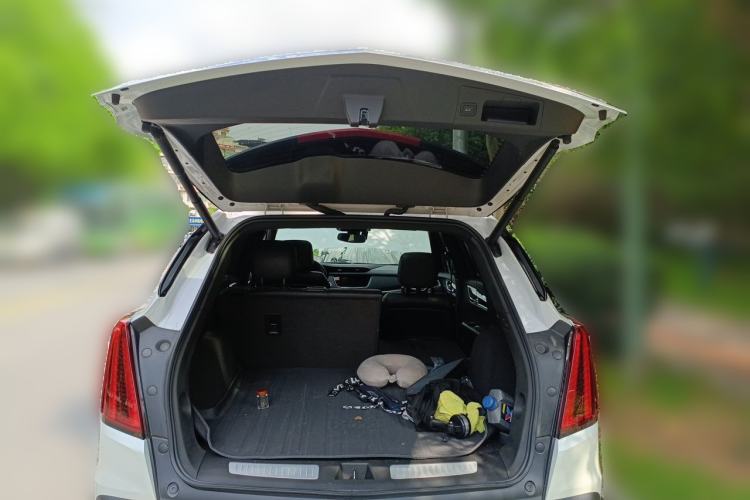 Used Cadillac XT5 2023 2.0T Two-Wheel-Drive Fashion Edition Trunk
