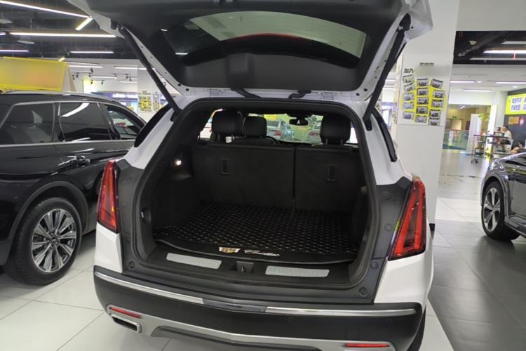 Used Cadillac XT5 2023 2.0T Two-Wheel-Drive Fashion Edition Trunk