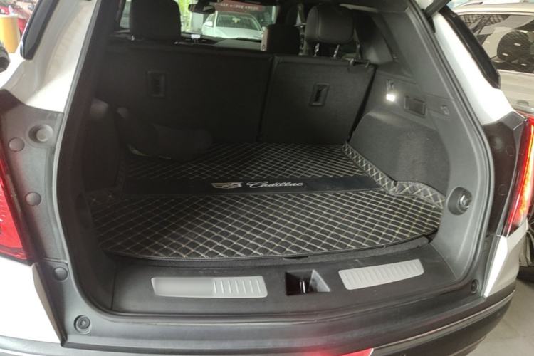 Used Cadillac XT5 2023 2.0T Two-Wheel-Drive Fashion Edition Trunk