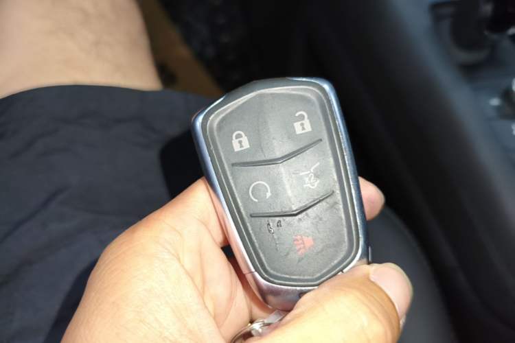 Used Cadillac XT5 2023 2.0T Two-Wheel-Drive Fashion Edition Vehicle Key