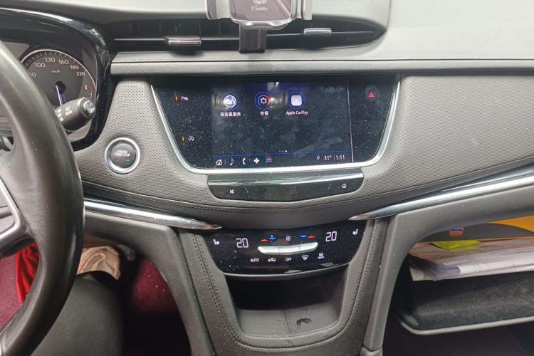 Used Cadillac XT5 2024 2.0T Two-Wheel Drive Fashion Edition Audio And AC Panel