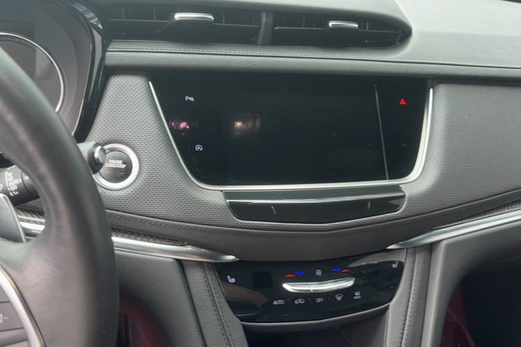 Used Cadillac XT5 2024 2.0T All-Wheel-Drive Luxury Version (Hummingbird Edition) Audio And AC Panel