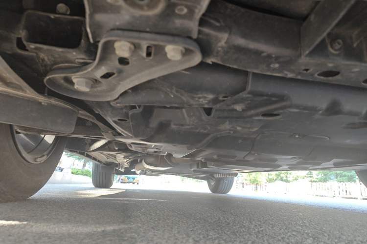 Used Cadillac XT5 2024 2.0T Two-Wheel Drive Fashion Edition Chassis Front Right