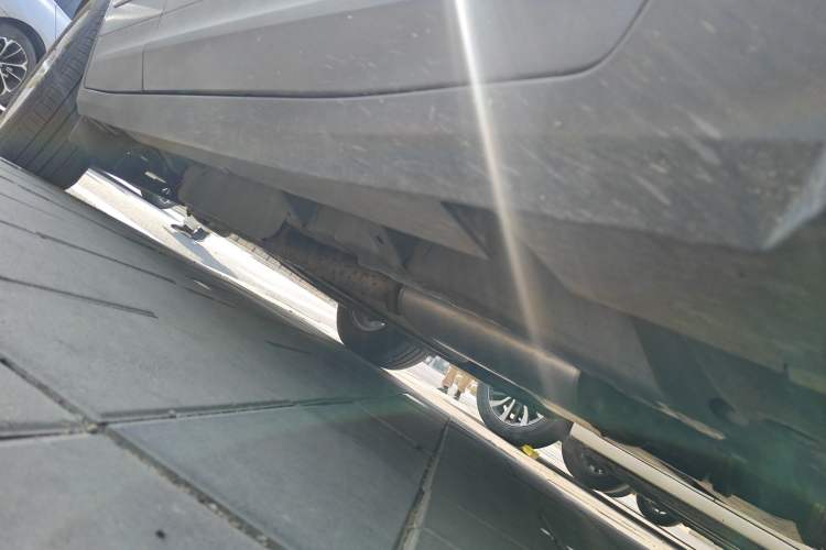Used Cadillac XT5 2024 2.0T Two-Wheel Drive Fashion Edition Chassis Front Right
