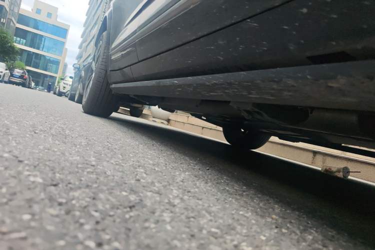 Used Cadillac XT5 2024 2.0T All-Wheel-Drive Luxury Version (Hummingbird Edition) Chassis Front Right