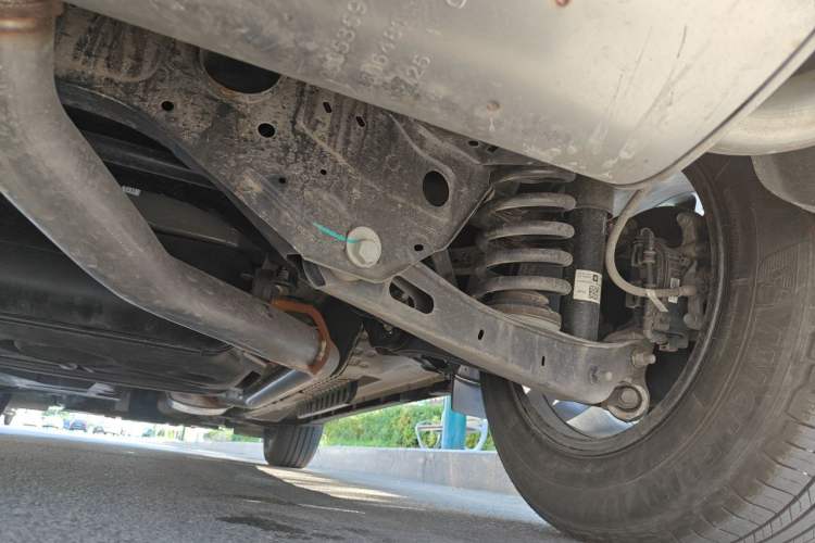 Used Cadillac XT5 2024 2.0T Two-Wheel Drive Fashion Edition Chassis Rear Right