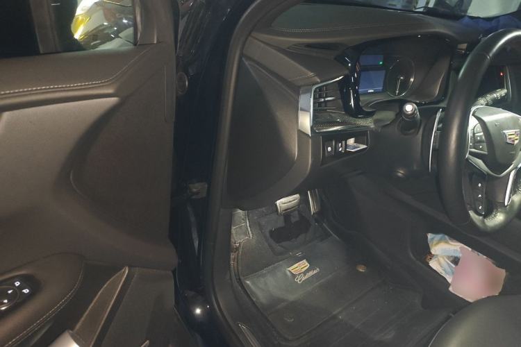 Used Cadillac XT5 2024 2.0T All-Wheel-Drive Luxury Version (Hummingbird Edition) Driver Seat