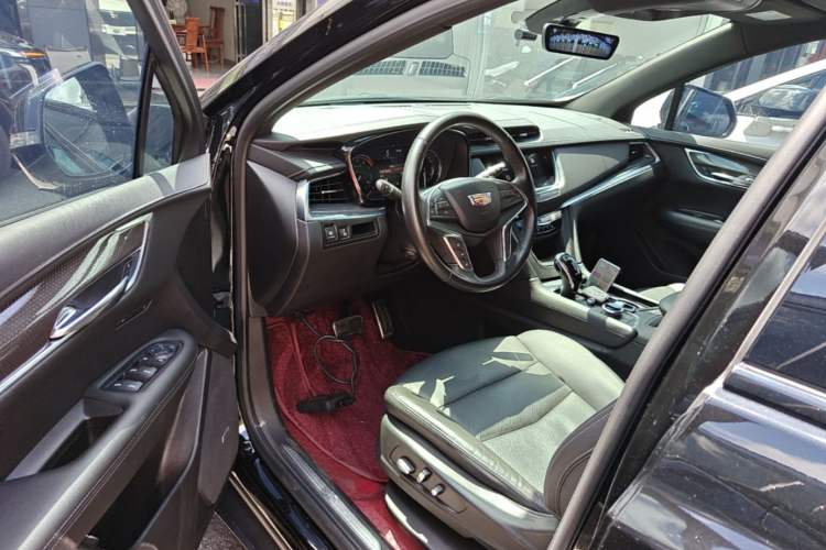Used Cadillac XT5 2024 2.0T All-Wheel-Drive Luxury Version (Hummingbird Edition) Driver Seat