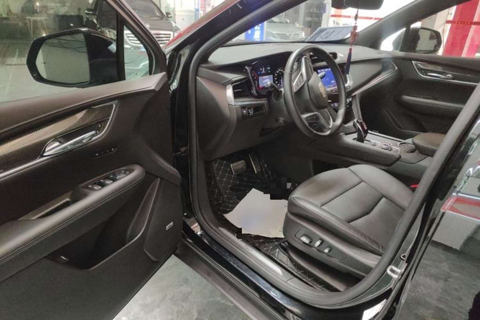 Used Cadillac XT5 2024 2.0T All-Wheel-Drive Luxury Version (Hummingbird Edition) Driver Seat