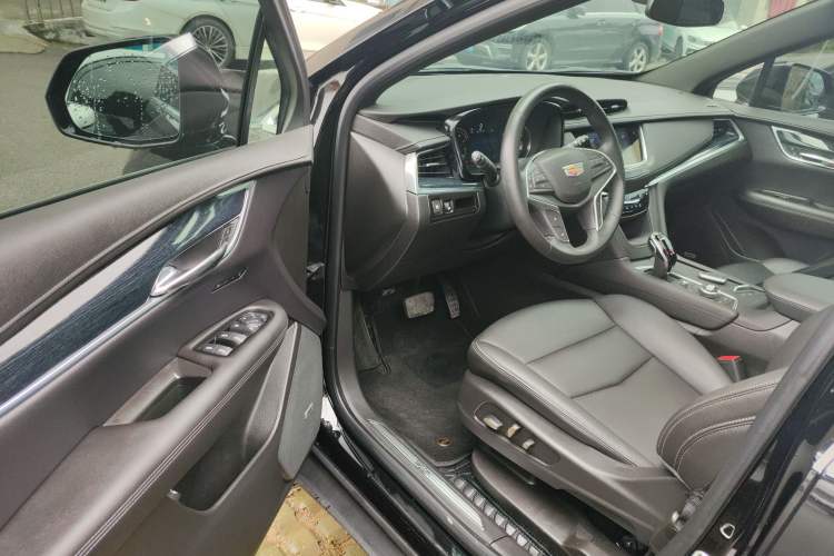 Used Cadillac XT5 2024 2.0T Two-Wheel Drive Fashion Edition Driver Seat